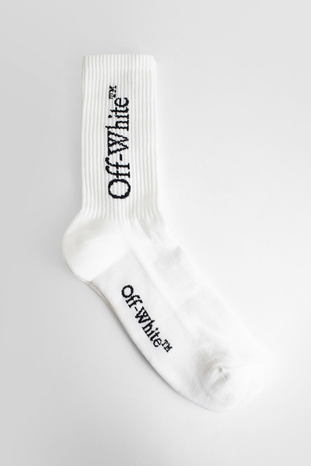 WHITE DIAG MID SOCKS in white