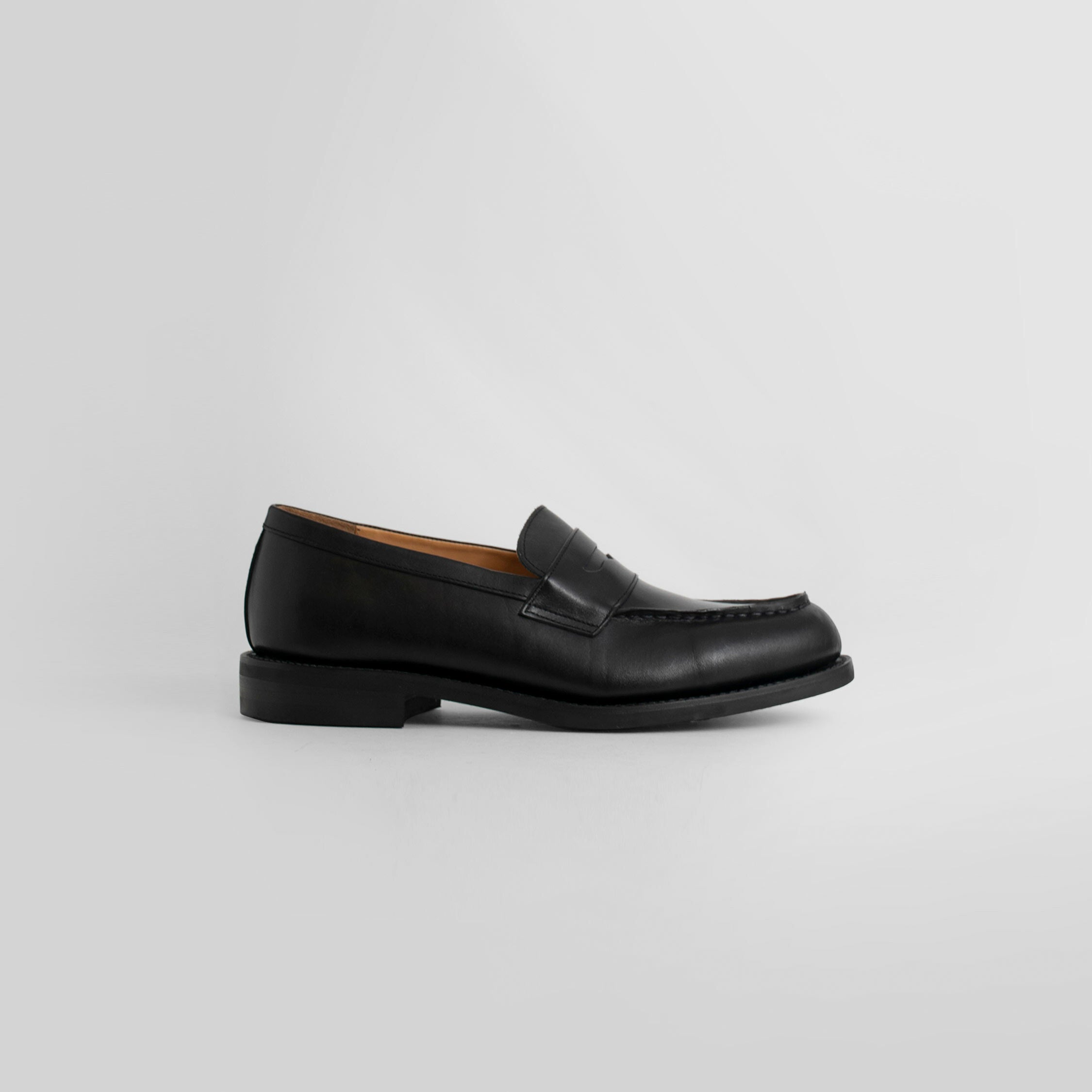 HENDER SCHEME MAN BLACK LOAFERS