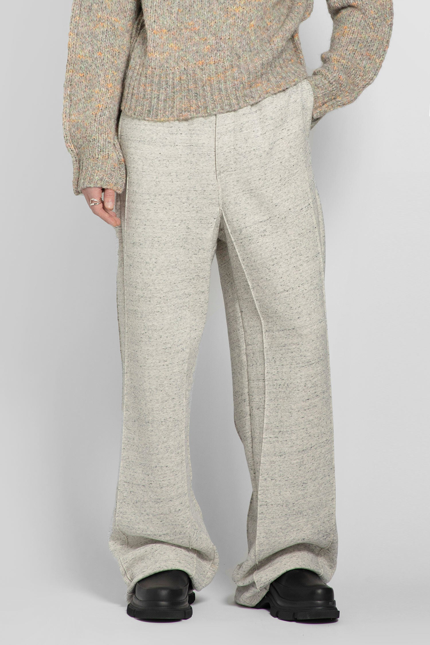 KARMUEL YOUNG MAN GREY TROUSERS