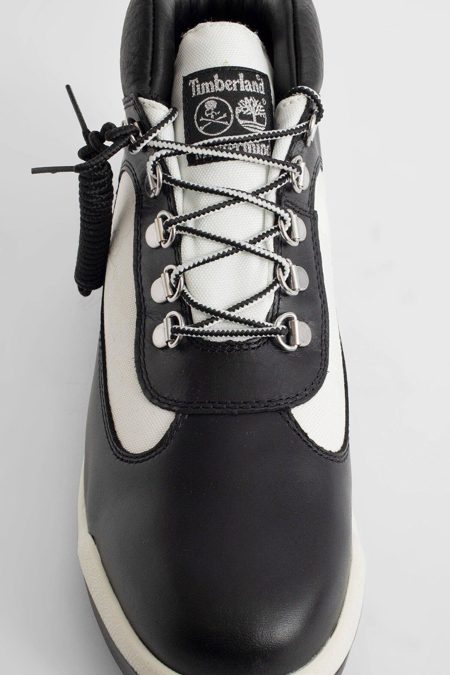 MASTERMIND WORLD MAN BLACK&WHITE BOOTS