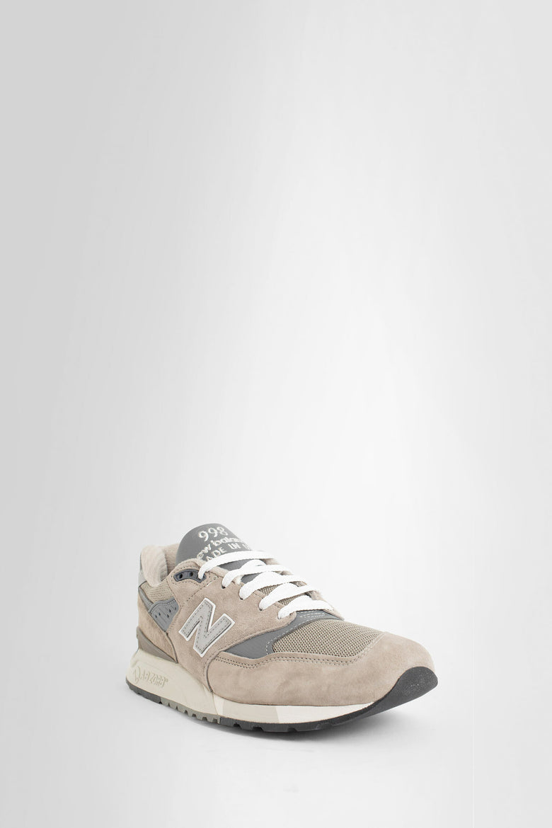 NEW BALANCE UNISEX BEIGE SNEAKERS