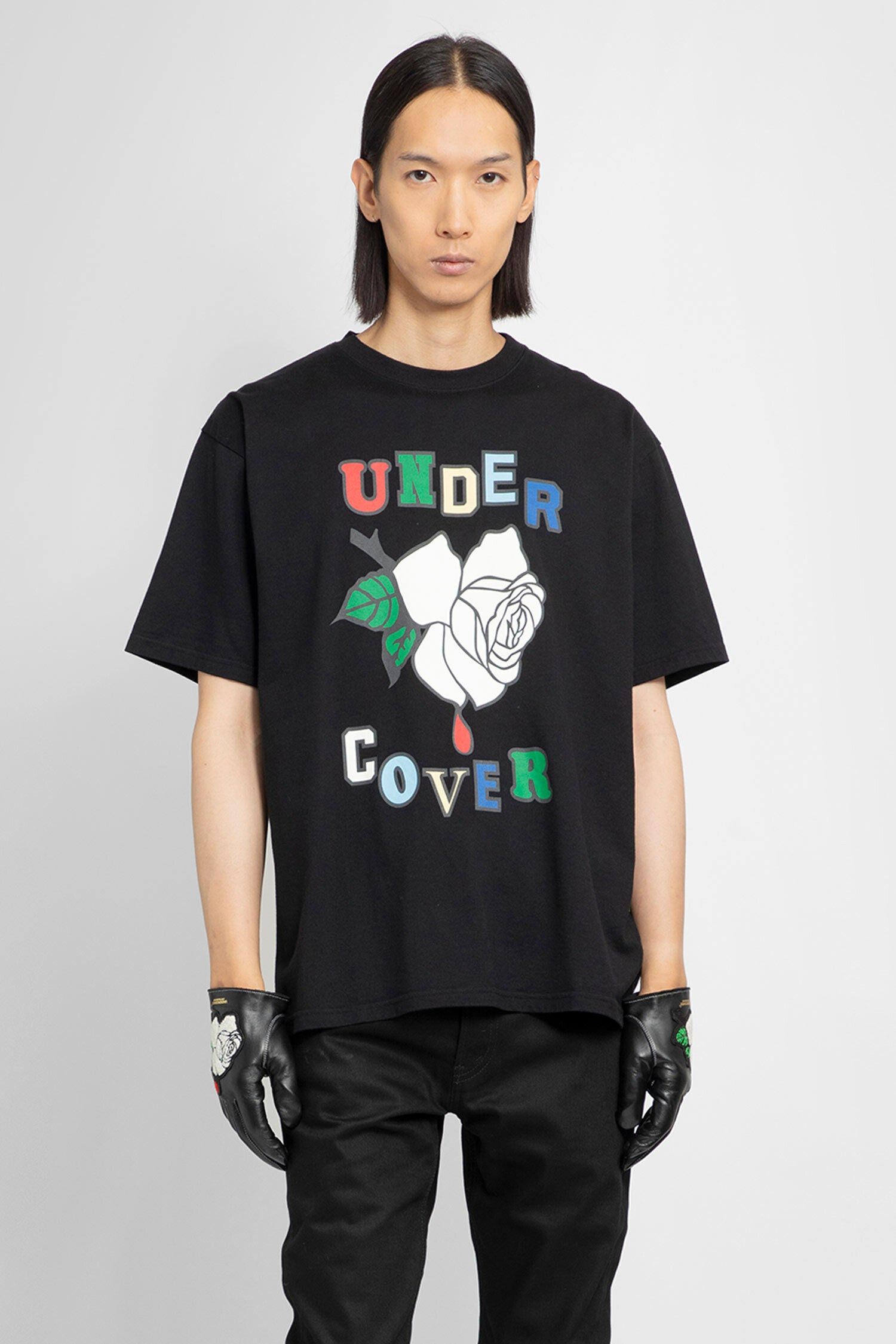 UNDERCOVER MAN BLACK T-SHIRTS & TANK TOPS