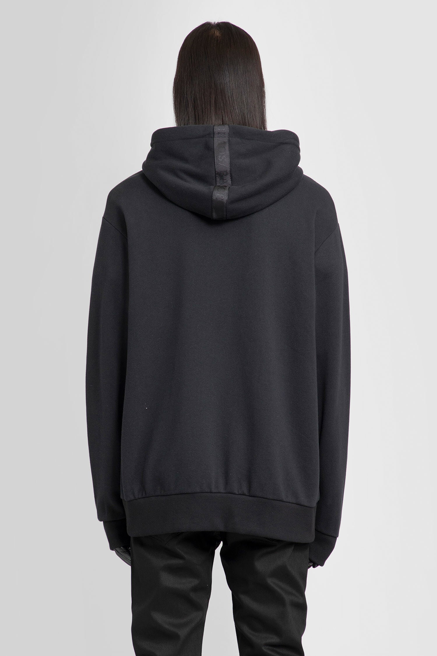 UNDERCOVER MAN BLACK SWEATSHIRTS