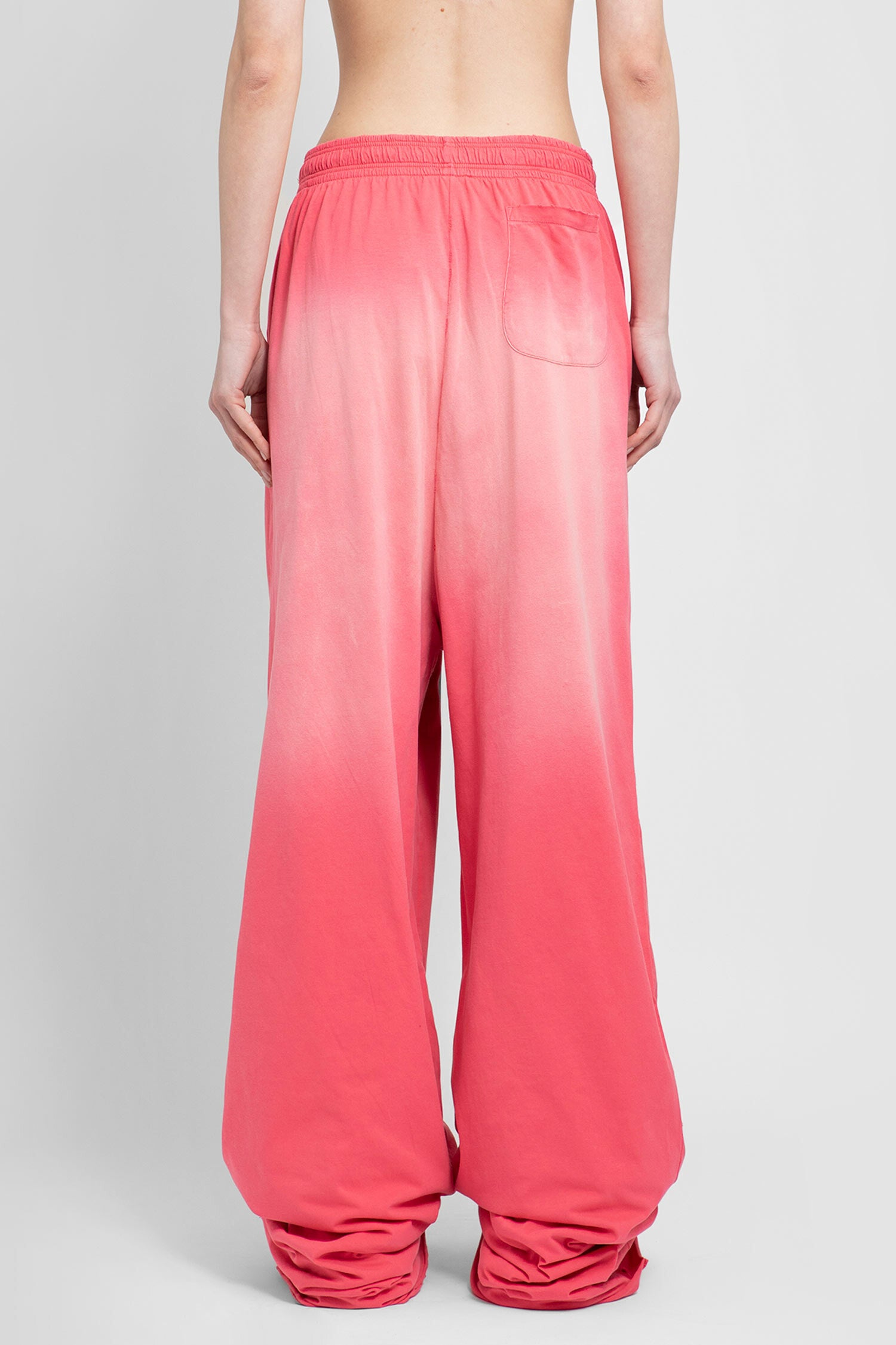 VETEMENTS WOMAN PINK TROUSERS