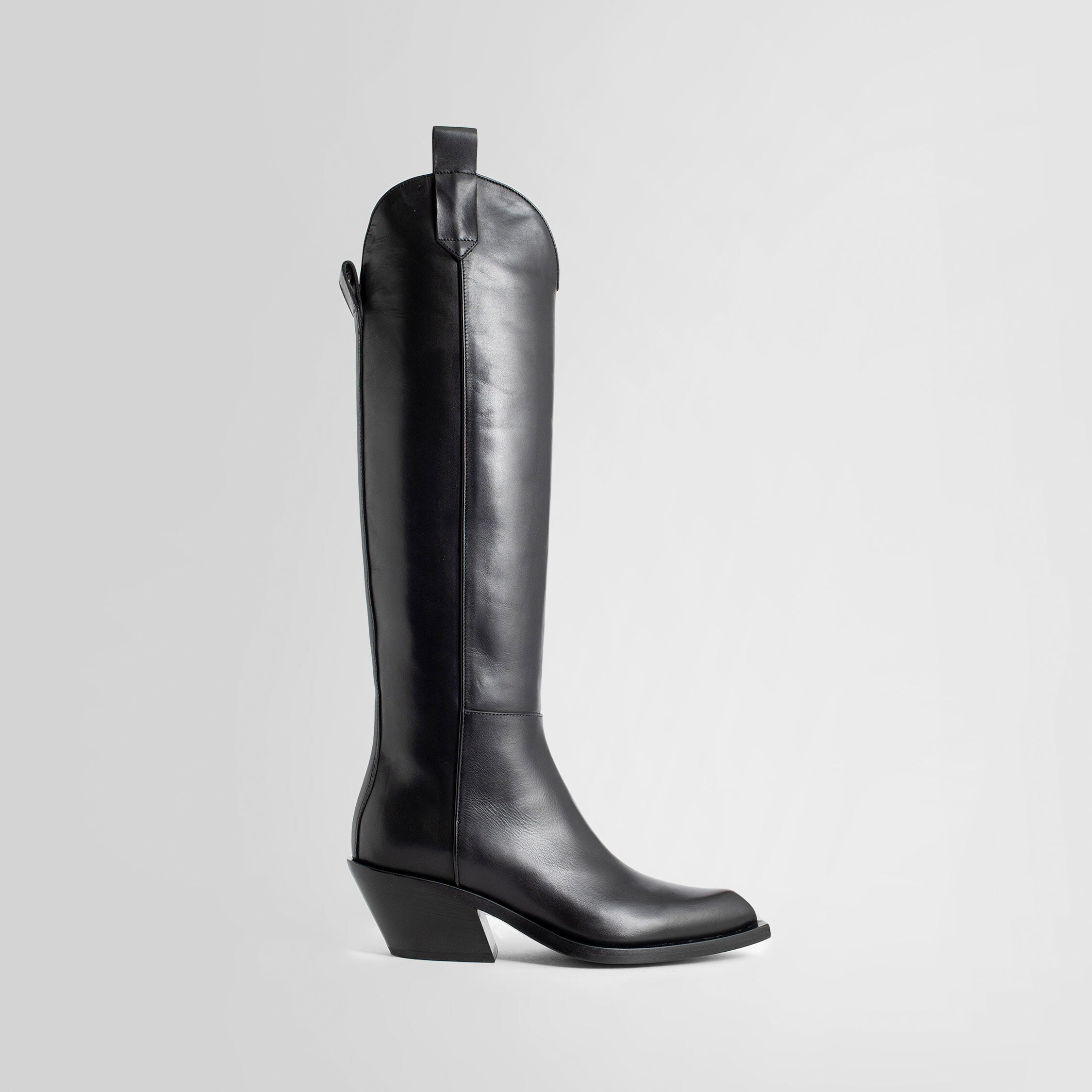 Capezzani boots sale