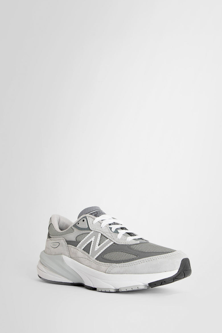 NEW BALANCE UNISEX GREY SNEAKERS