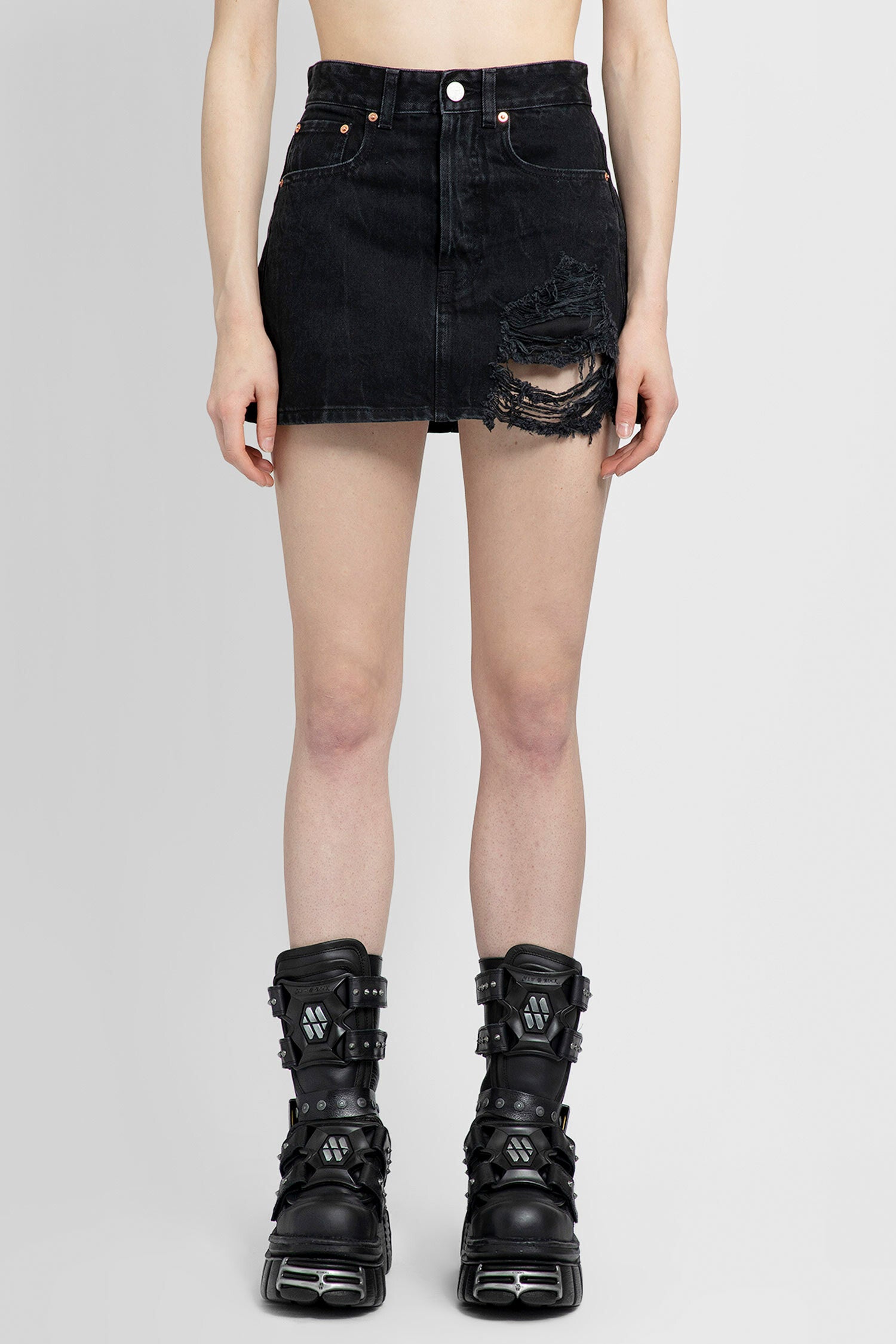 VETEMENTS WOMAN BLACK SKIRTS