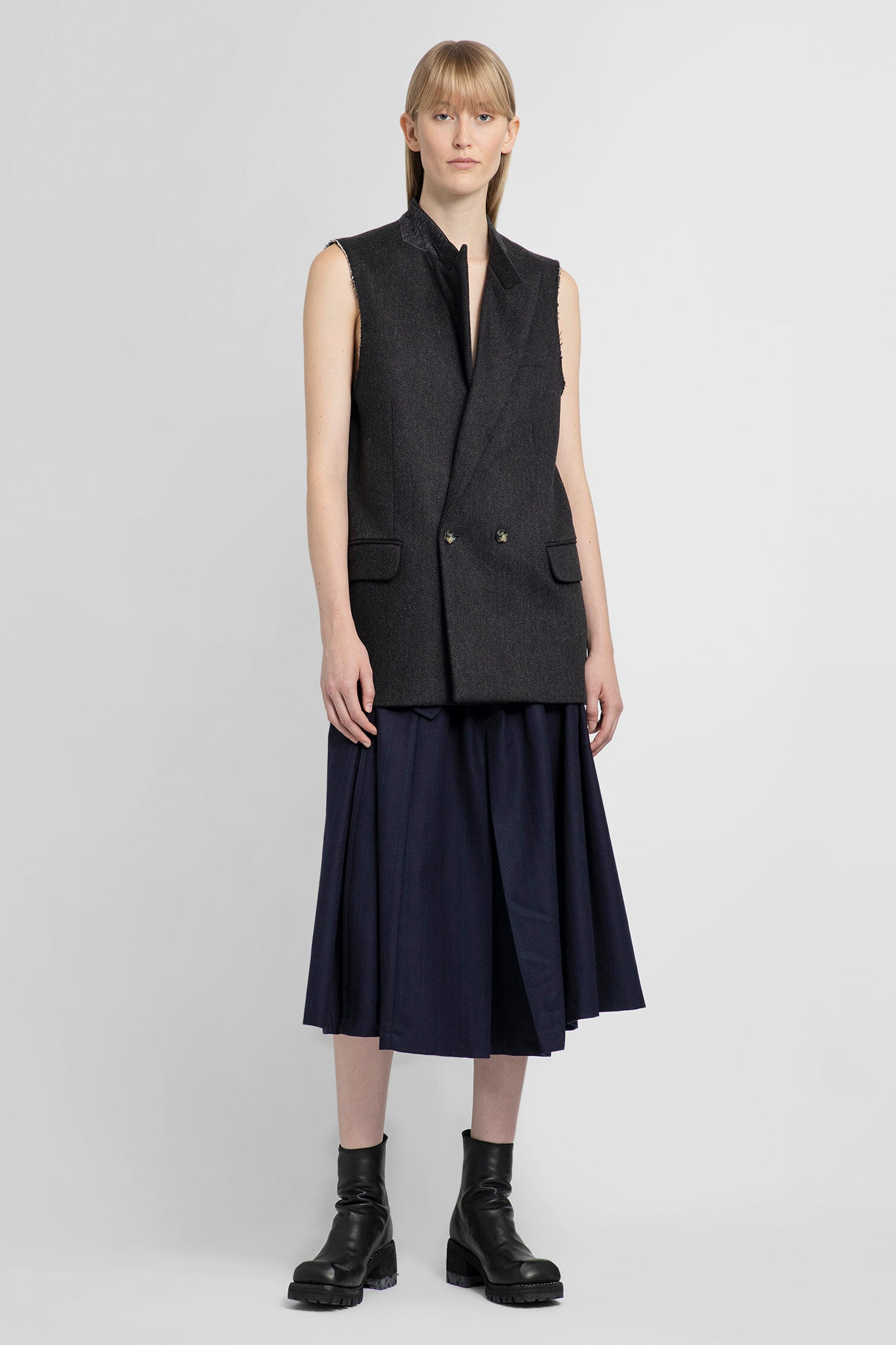 MARINA YEE WOMAN BLACK WAISTCOATS